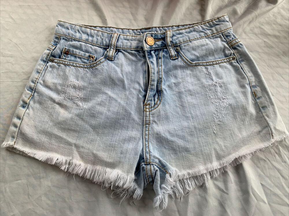 YMI High Rise Jean Shorts Size 3 Cut Off Denim Light Wash